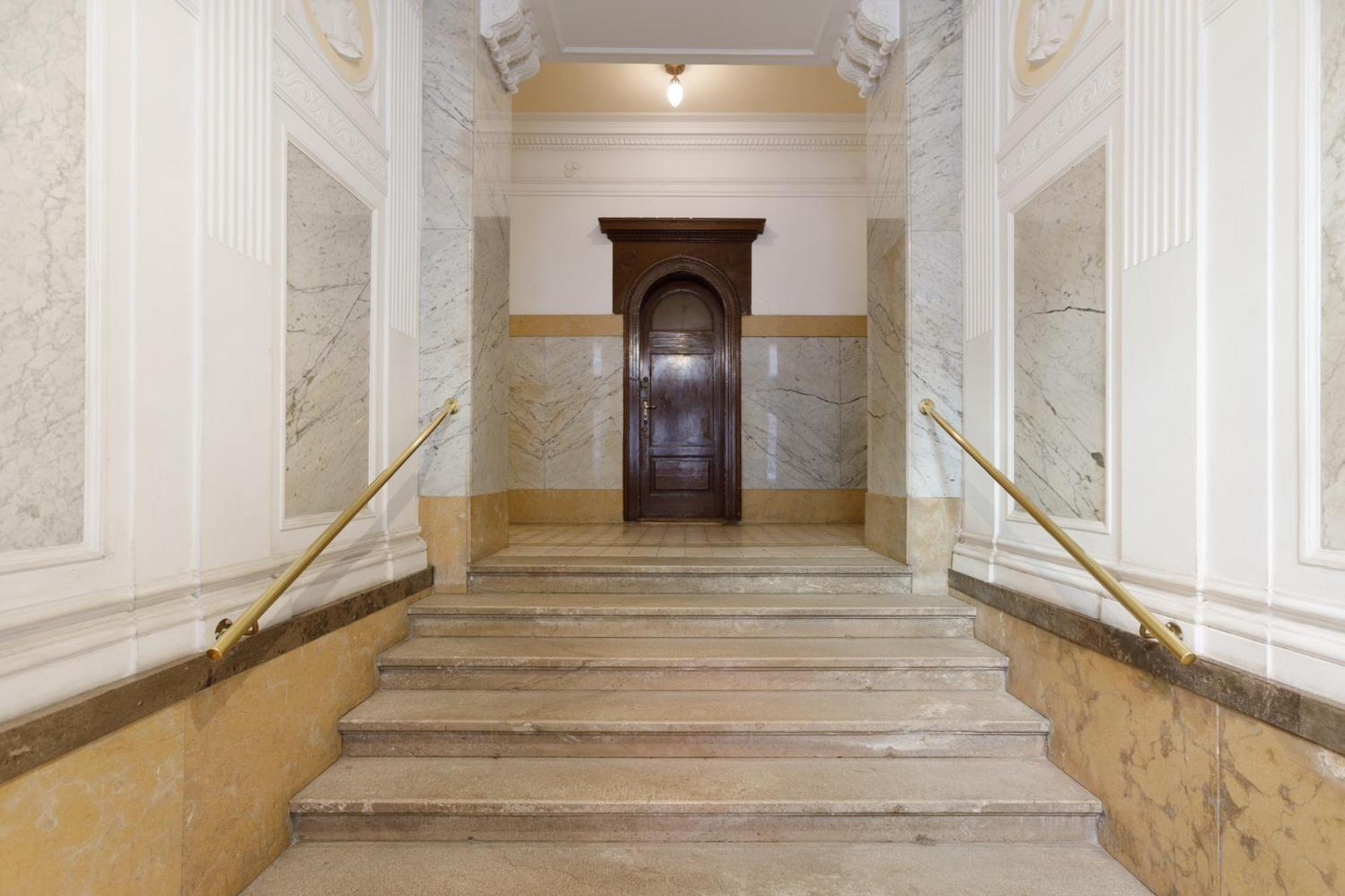 Central Trieste - Elegant City Stay Exterior photo